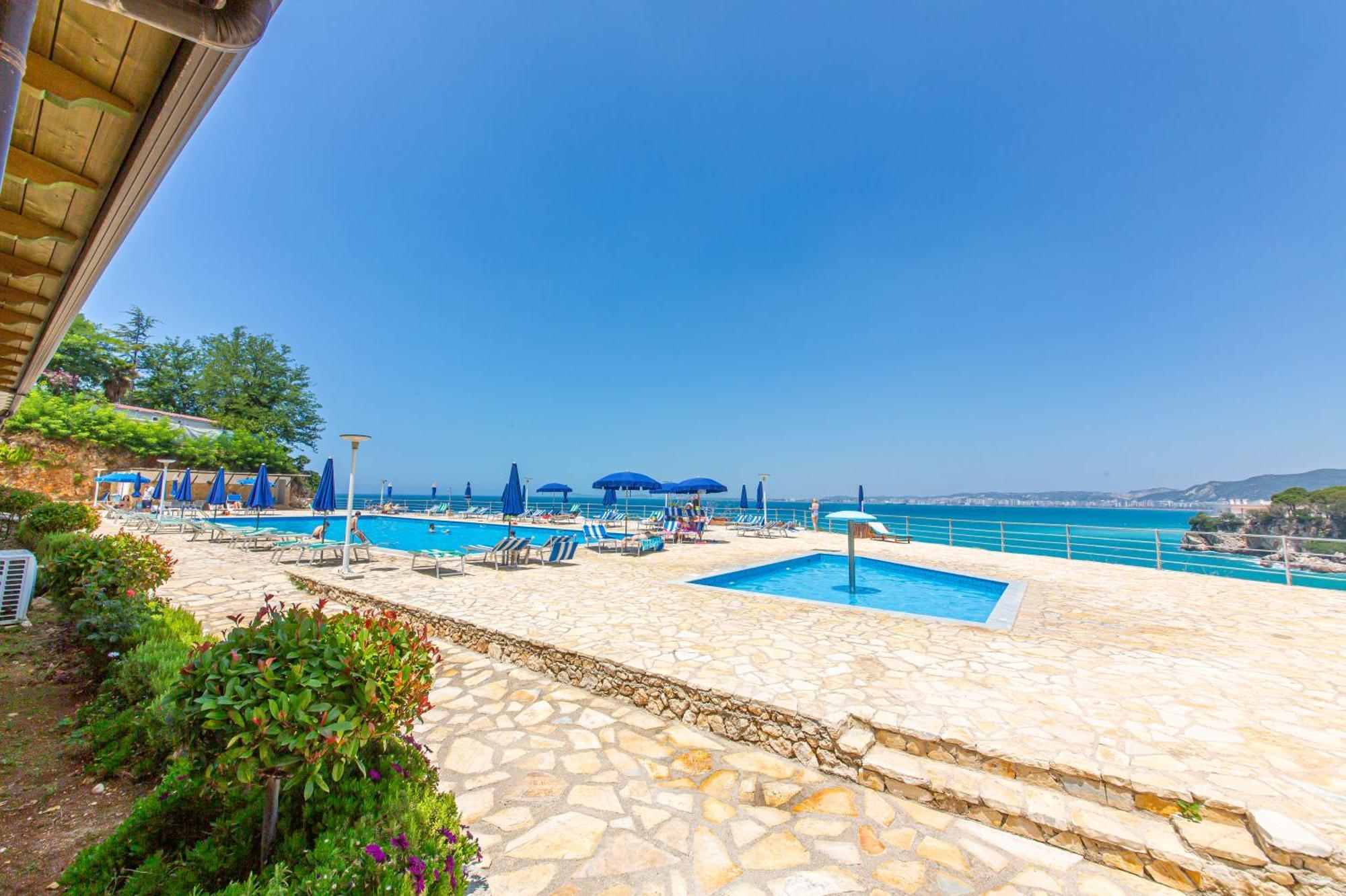 Luxury Villa 2 Vlore Exterior photo